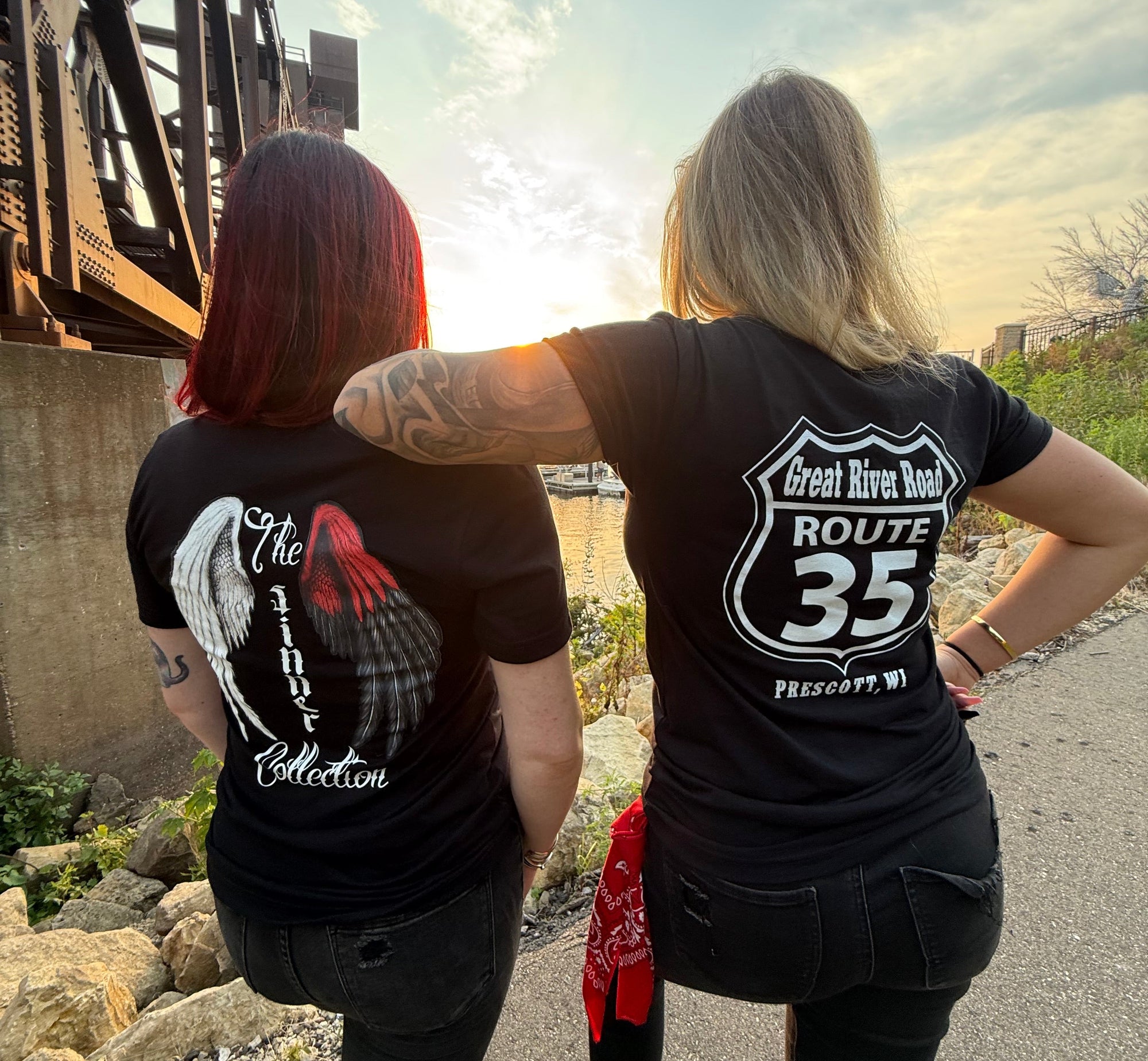 Great River Road Tee